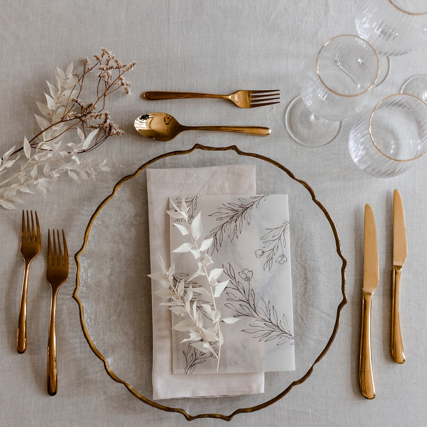 GOLD CUTLERY