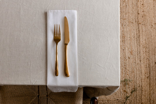 WHITE NAPKIN